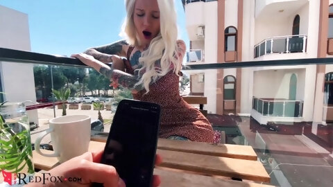 Sexy Blonde Play Pussy Sex Toy in the Public Cafe
