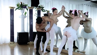 Mature german piss party first time Ballerinas